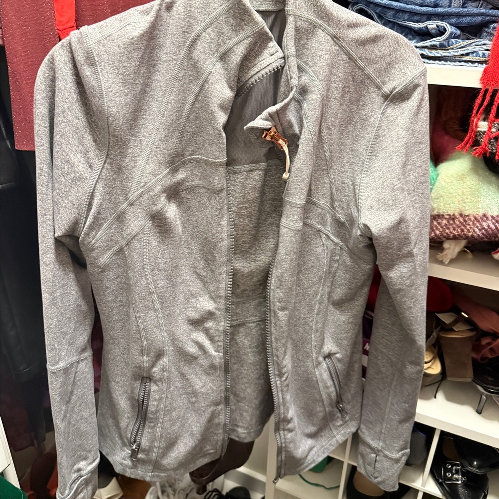 Lululemon Define jacket - Good condition - image 3